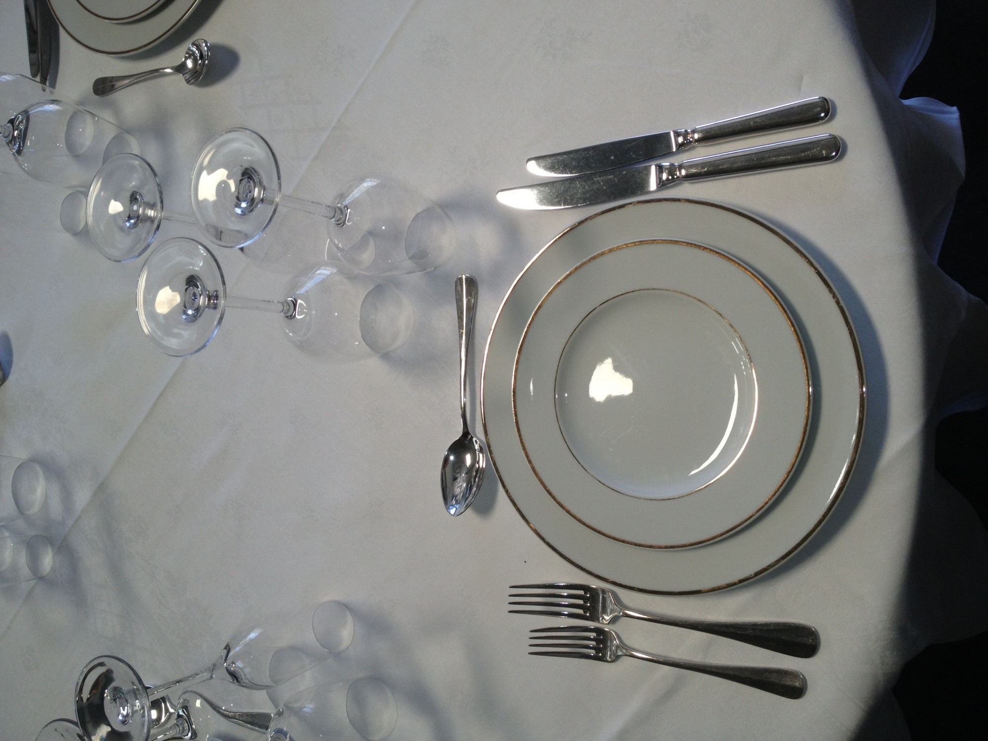 Verre à vin en cristal 27.9 cl