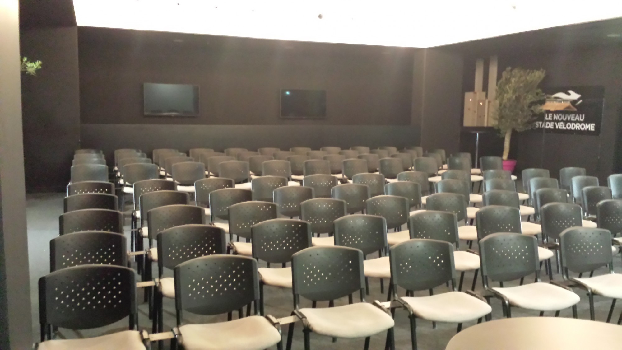 location chaise conférence