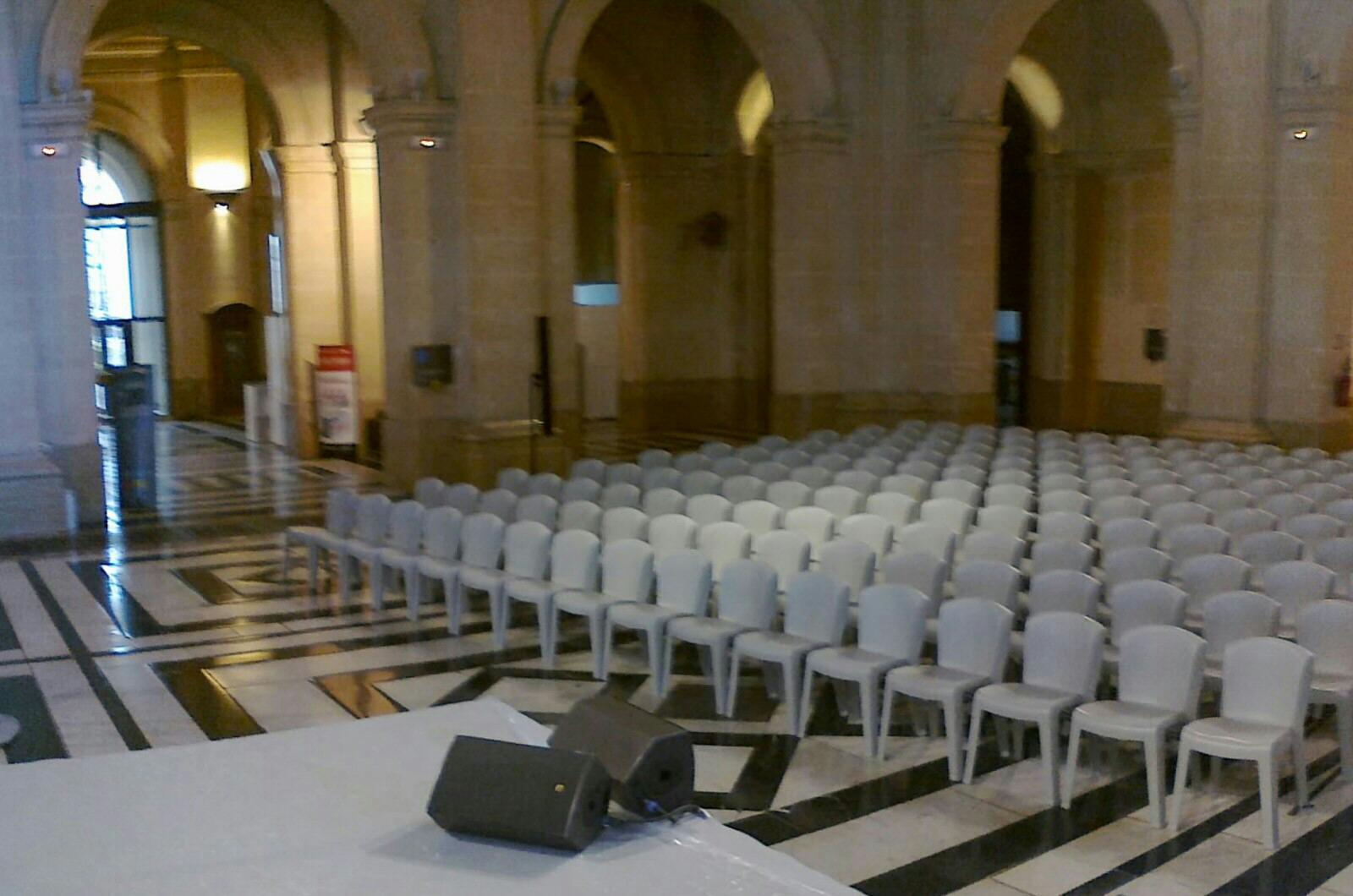 location chaise europa en conférence