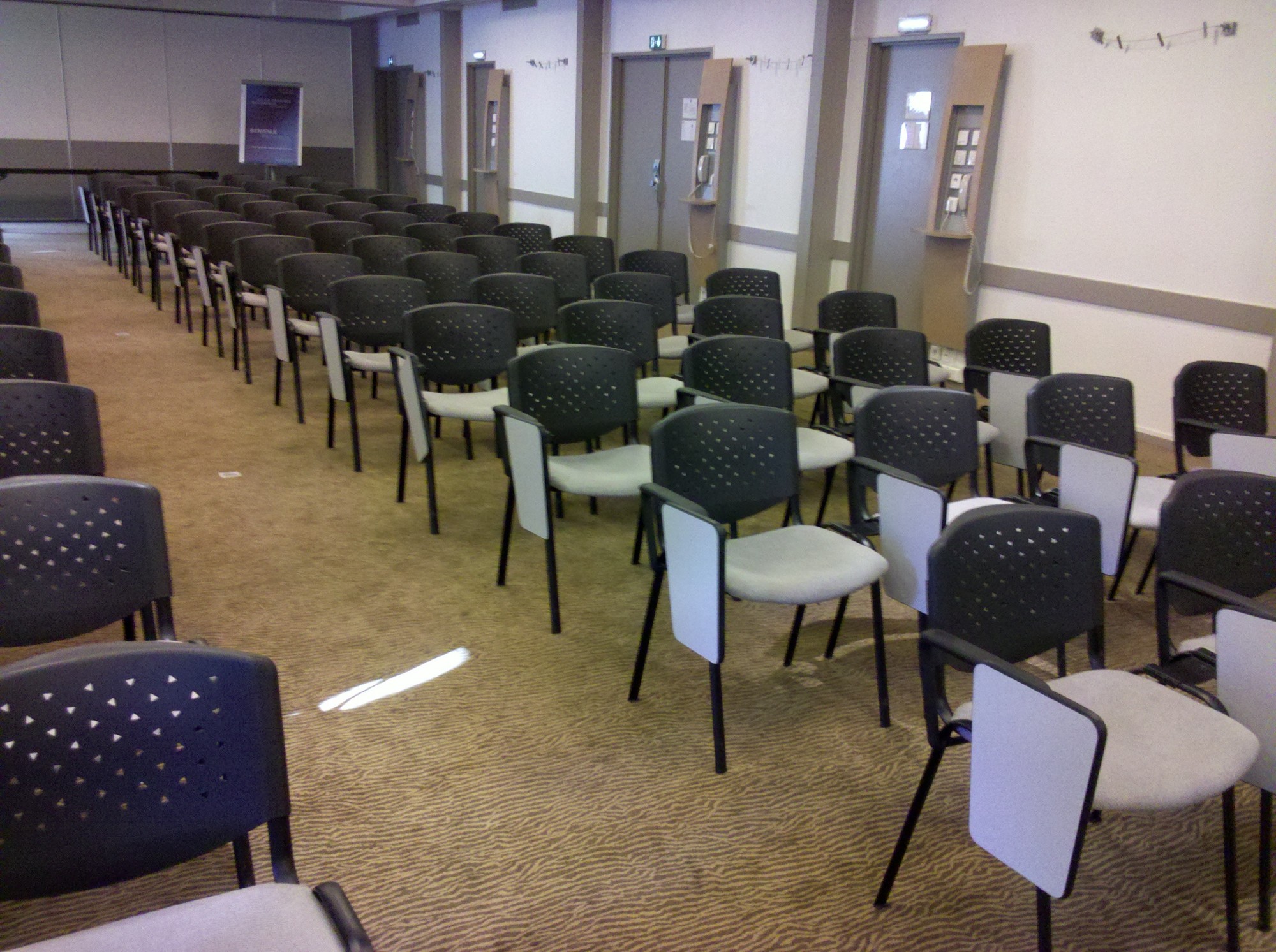 Location Tablette écritoire + chaise Conférence