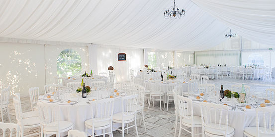 Location de chaises et tables dans le 13