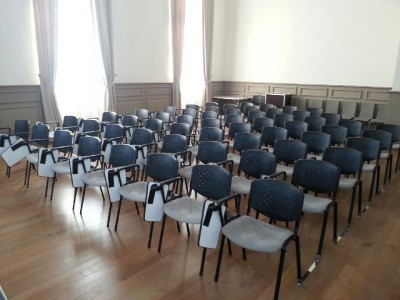 location chaise conférence